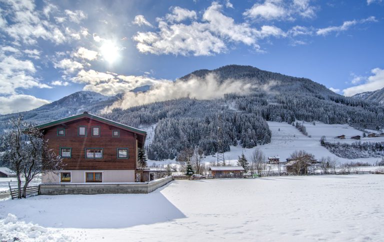 Châssis en bois : préparez vos portes et fenêtres pour l’hiver