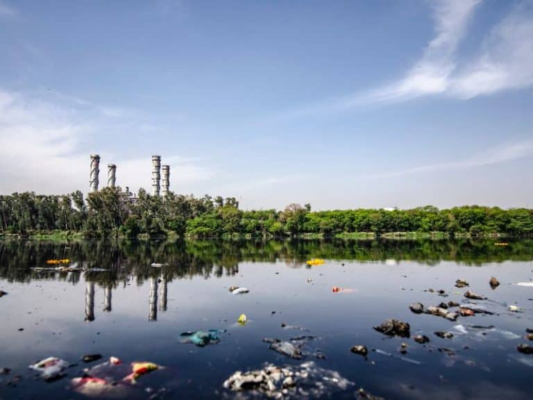 Traitement des eaux usées avec la micro-station d'épuration